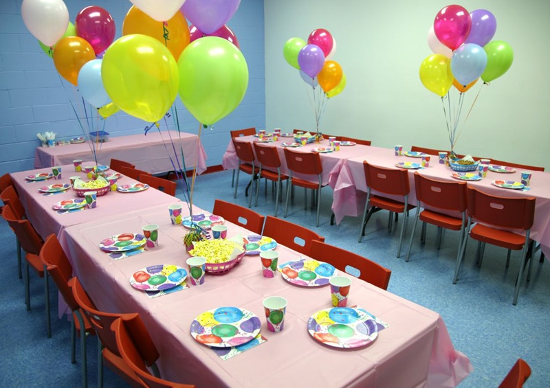 party-r4-01 party-r4-01